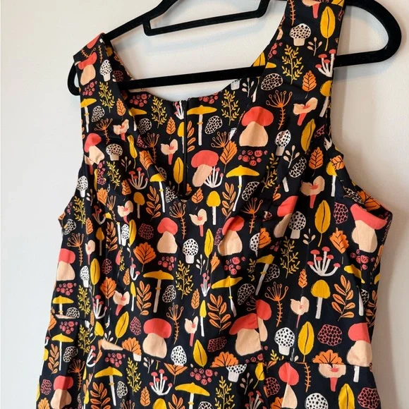 Mushroom Print Sleeveless Dress Black Orange Pink - Picture 3 of 6
